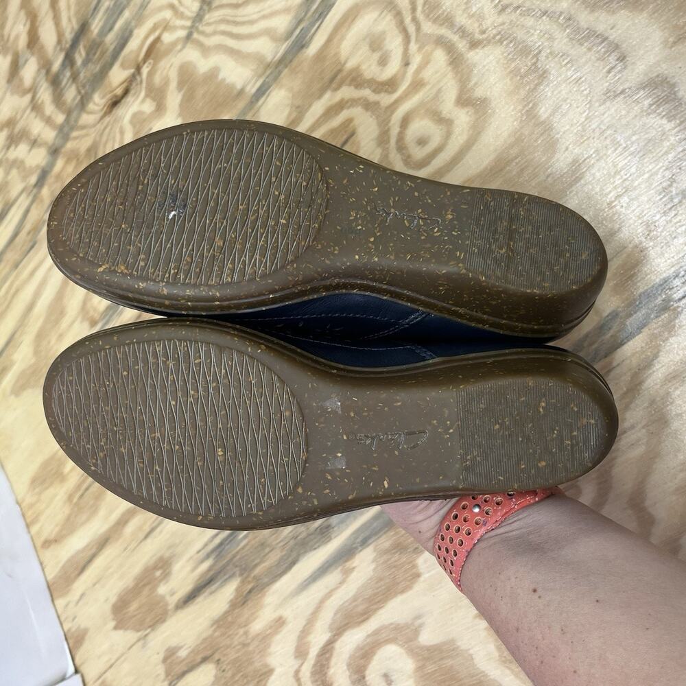 Clarks Shoes Womens Everlay Dairyn Slip On Loafers Size 7M Blue Leather Wedge - Picture 11 of 12